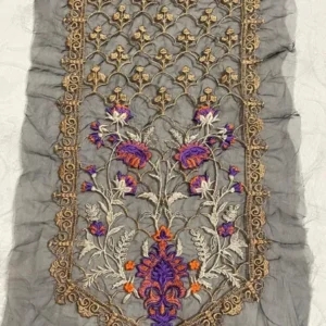Sapphire Neckline
