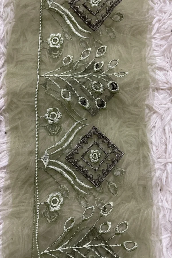 Baroque Olive Green Set - Image 2
